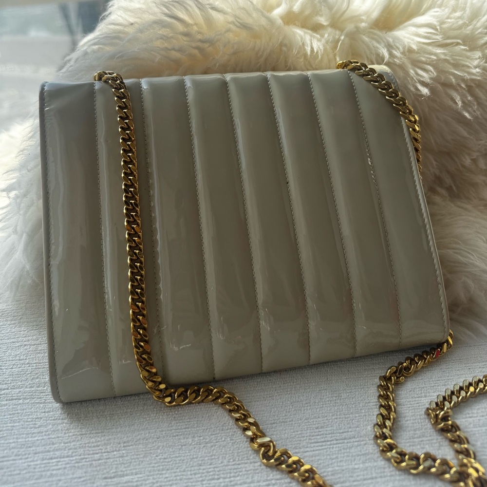 Yves Saint Laurent Glossy Cream Crossbody Bag - Picture 4 of 14